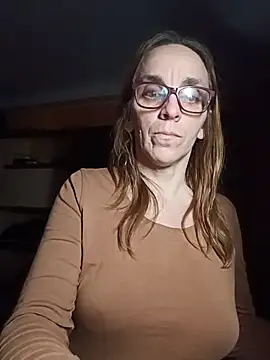 Dettybitch40 online show from November 16, 4:34 pm