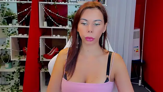 Snapshot of KateCloud chatting on November 8, 5:12 pm KateCloud online show from November 8, 5:12 pm