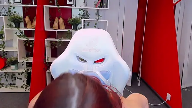 KateCloud online show from April 10, 5:17 pm