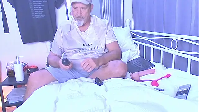 openminddaddy online show from December 21, 11:22 am