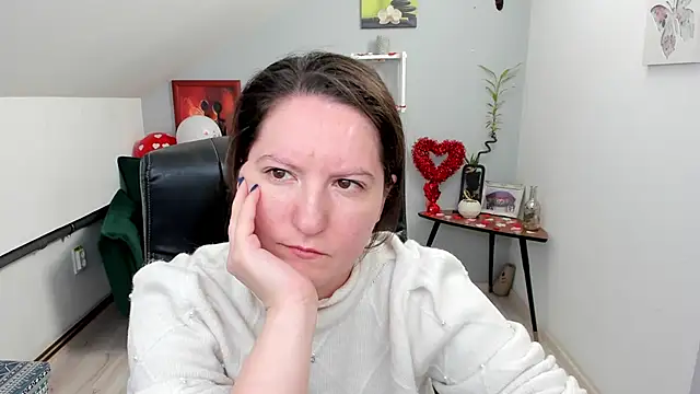 ChloeHottyX online show from February 15, 3:42 am