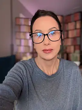 Fiona Kent  online show from February 16, 1:58 am