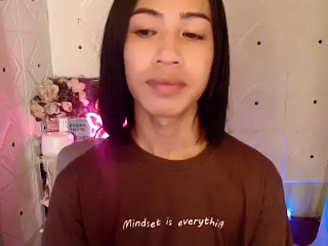 Snapshot of Lemonadexxx chatting on March 5, 2:45 pm Lemonadexxx online show from March 5, 2:45 pm