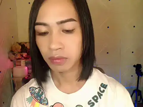 Snapshot of Lemonadexxx chatting on March 7, 11:29 am Lemonadexxx online show from March 7, 11:29 am