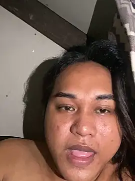 Snapshot of bettina_love chatting on November 2, 6:54 pm bettina love online show from November 2, 6:54 pm