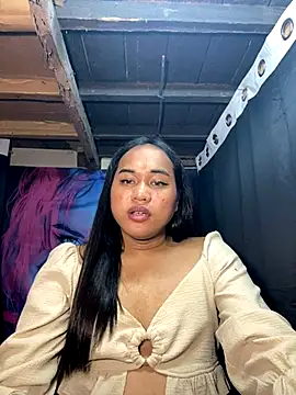 Snapshot of bettina_love chatting on November 14, 8:18 pm bettina love online show from November 14, 8:18 pm