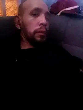 Snapshot of mrbigone45 chatting on October 23, 5:51 am mrbigone45 online show from October 23, 5:51 am