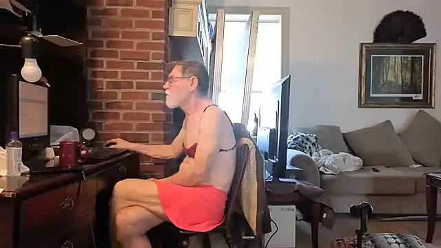 CDforU online show from December 19, 4:14 pm