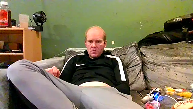 Snapshot of Janssen88 chatting on November 19, 9:26 pm Janssen88 online show from November 19, 9:26 pm