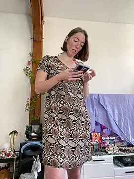 Daisy Michto Officiel online show from December 20, 10:27 am