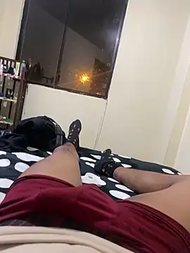 Snapshot of stuard-19 chatting on November 2, 6:49 am stuard-19 online show from November 2, 6:49 am