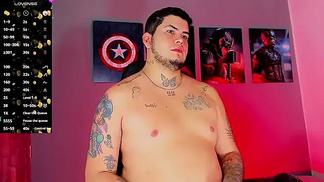 Snapshot of Thomas_chubbyxhot chatting on March 9, 8:10 pm Thomas chubbyxhot online show from March 9, 8:10 pm