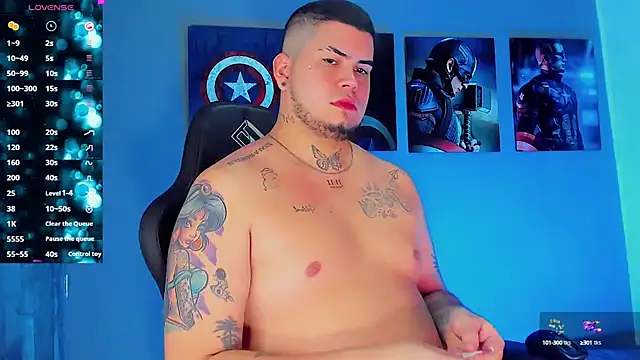 Snapshot of Thomas_chubbyxhot chatting on March 14, 4:30 pm Thomas chubbyxhot online show from March 14, 4:30 pm