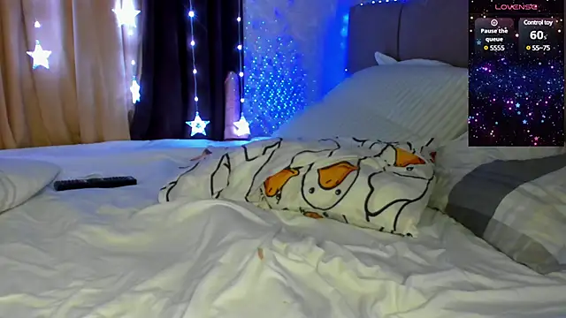 92yourbitch922 online show from January 17, 8:44 pm