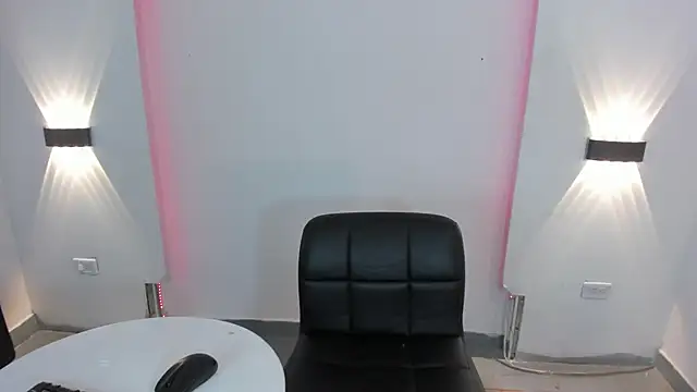 Snapshot of xGenesis_Miller_ chatting on September 15, 9:15 pm xGenesis Miller  online show from September 15, 9:15 pm