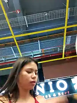 Snapshot of -Camila_ chatting on December 19, 9:06 pm -Camila  online show from December 19, 9:06 pm