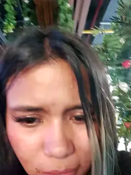 Snapshot of -Camila_ chatting on December 20, 12:08 am -Camila  online show from December 20, 12:08 am