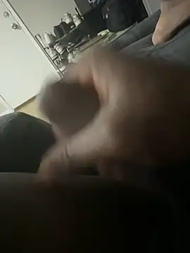 little0245 online show from February 8, 1:31 am