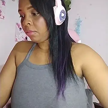 collegechica online show from October 23, 4:12 am