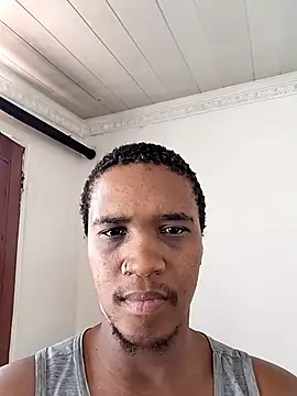 Snapshot of Jaybolla chatting on November 5, 10:04 am Jaybolla online show from November 5, 10:04 am