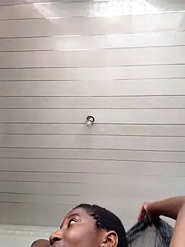 Snapshot of Jaybolla chatting on November 24, 10:26 am Jaybolla online show from November 24, 10:26 am