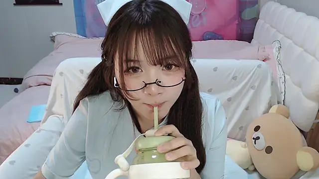 Snapshot of Sakura_Anne chatting on February 20, 3:08 pm Sakura Anne online show from February 20, 3:08 pm