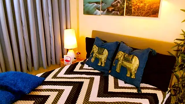 Snapshot of Anna_Leah chatting on March 2, 5:14 pm Anna Leah online show from March 2, 5:14 pm