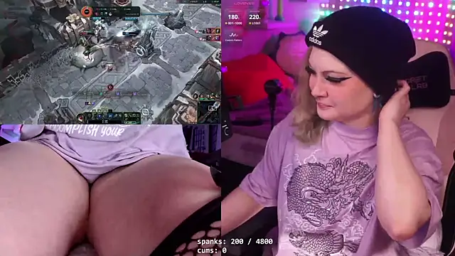 Snapshot of evamila chatting on March 23, 4:27 am evamila online show from March 23, 4:27 am