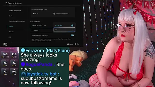 Snapshot of evamila chatting on December 1, 5:56 am evamila online show from December 1, 5:56 am