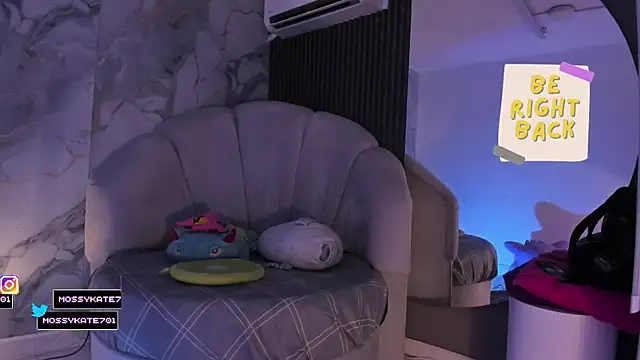 Katemoss70 online show from April 8, 12:27 pm