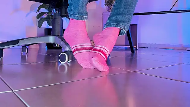 Snapshot of ArchieCollins chatting on September 18, 5:20 am ArchieCollins online show from September 18, 5:20 am