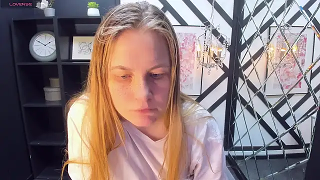 JadeSoft online show from February 7, 8:31 pm