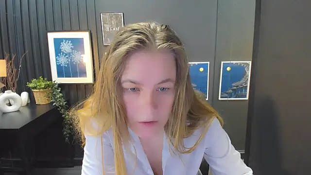 JadeSoft online show from October 12, 1:32 pm