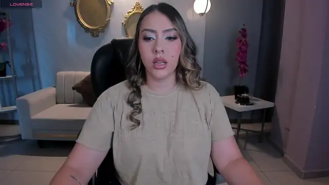 MartinnaBonnet online show from January 23, 12:52 pm