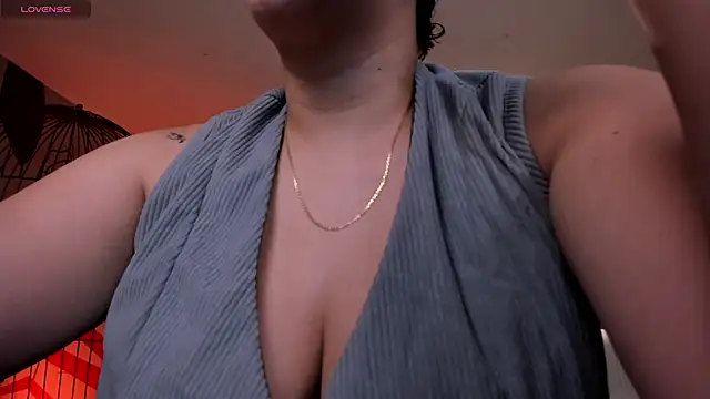 MartinnaBonnet online show from March 18, 10:25 am