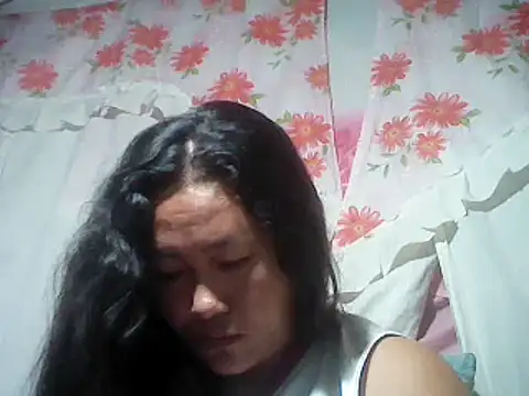 Sexyhorney4u online show from December 26, 9:15 pm