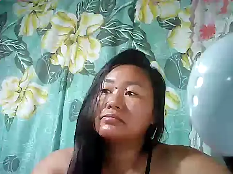 Sexyhorney4u online show from October 5, 9:34 pm