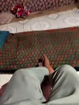 Snapshot of Gopal1243 chatting on December 3, 3:44 pm Gopal1243 online show from December 3, 3:44 pm