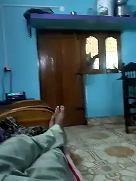 Snapshot of Gopal1243 chatting on February 4, 5:53 am Gopal1243 online show from February 4, 5:53 am