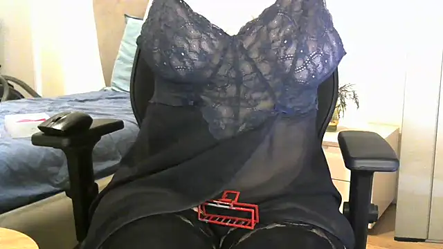 Snapshot of damarossa87 chatting on February 28, 10:20 am damarossa87 online show from February 28, 10:20 am