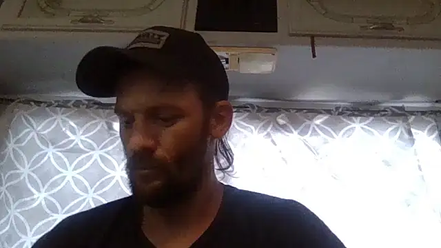 Snapshot of goodick4u28 chatting on November 10, 6:07 pm goodick4u28 online show from November 10, 6:07 pm