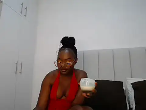 Snapshot of Pretty_Liya08 chatting on March 10, 4:14 pm Pretty Liya08 online show from March 10, 4:14 pm