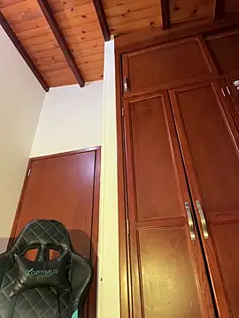 loolla 23 online show from February 25, 12:47 am