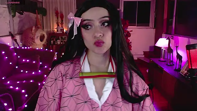 Aquamarinebubble online show from February 8, 4:03 am