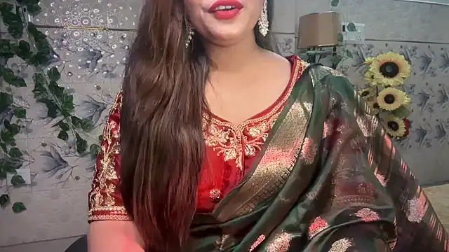 Snapshot of mahimagicdoll_DESI chatting on December 22, 8:27 am mahimagicdoll DESI online show from December 22, 8:27 am