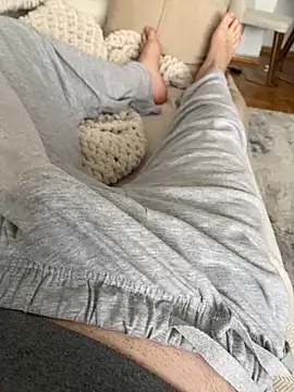 Snapshot of okanist chatting on January 21, 12:18 pm okanist online show from January 21, 12:18 pm