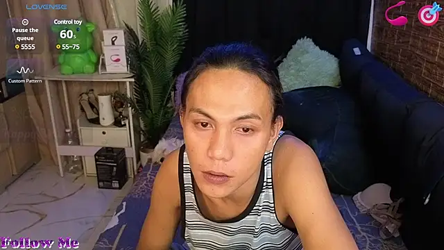 Snapshot of Horny_Sassy chatting on February 25, 4:57 am Horny Sassy online show from February 25, 4:57 am