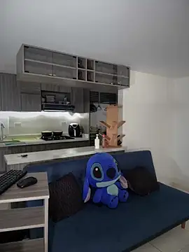 blackdrey18 online show from November 7, 1:00 pm