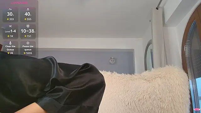 Snapshot of Anna_Lewis chatting on December 16, 7:24 am Anna Lewis online show from December 16, 7:24 am