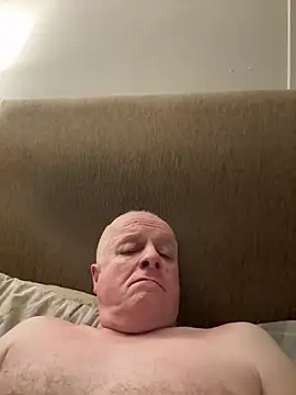 locallad88 online show from January 15, 10:35 pm